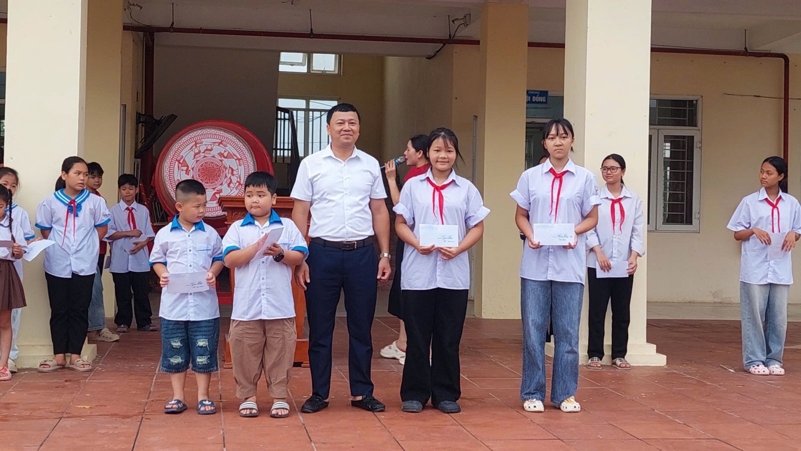 Trao giải trưng bày mâm bánh trung thu